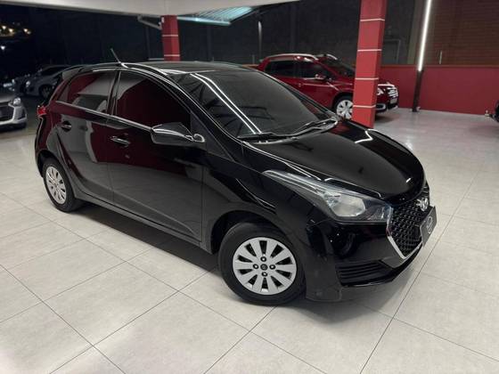 HYUNDAI HB20 1.0 UNIQUE 12V FLEX 4P MANUAL
